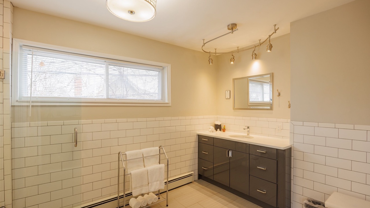 Photo of Bathroom in Royal Oak