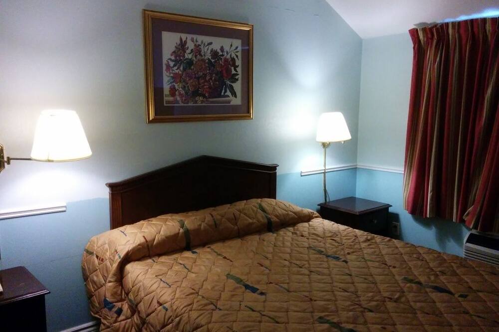 Photo of Bedroom in Humber Bay