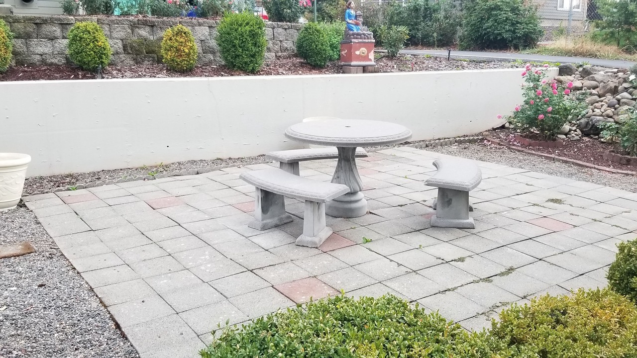 Photo of Patio Balcony in Hood River