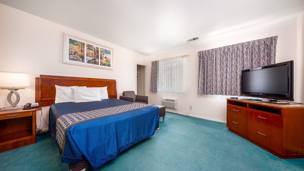 Photo of Bedroom in Hood River