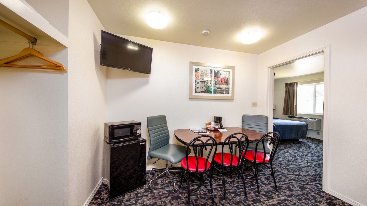 Photo of Livingroom in Hood River