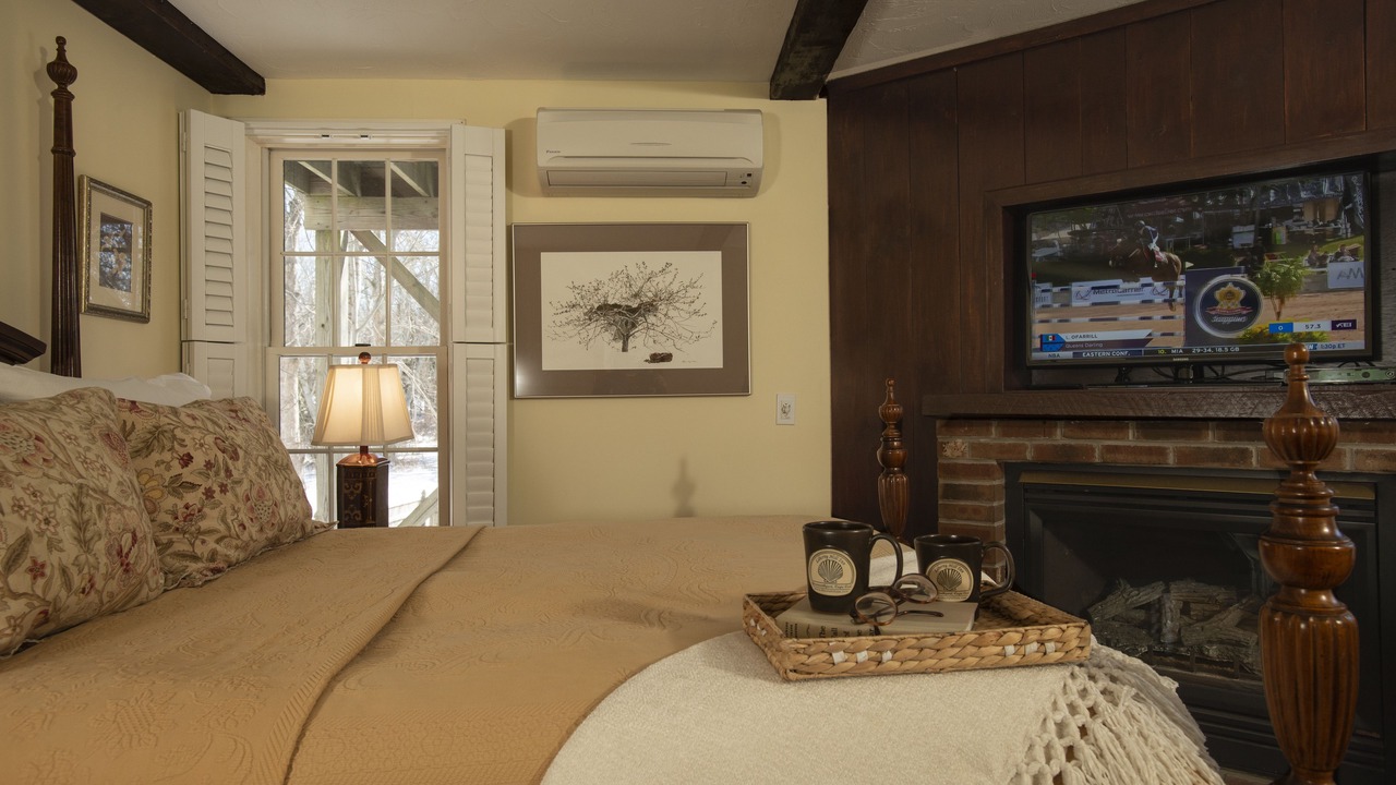 Photo of Bedroom in Yarmouth Port