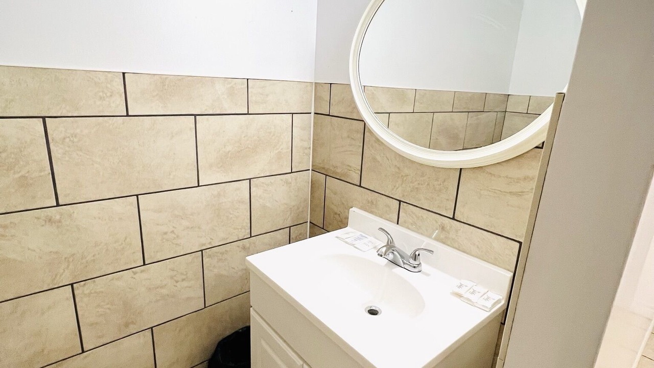 Photo of Bathroom in Fallsview