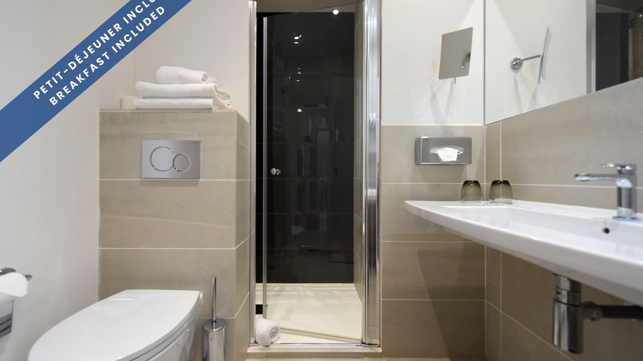 Photo of Bathroom in Le Mourillon