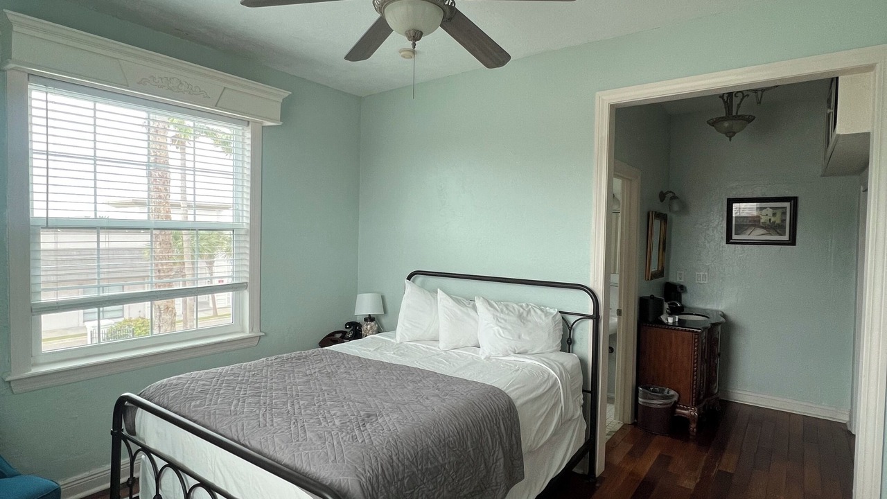 Photo of Bedroom in Jacksonville Beach