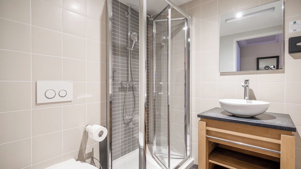 Photo of Bathroom in Quartier du Casino