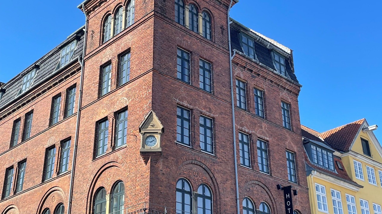 Photo of Outdoor in Nyhavn - Amalienborg