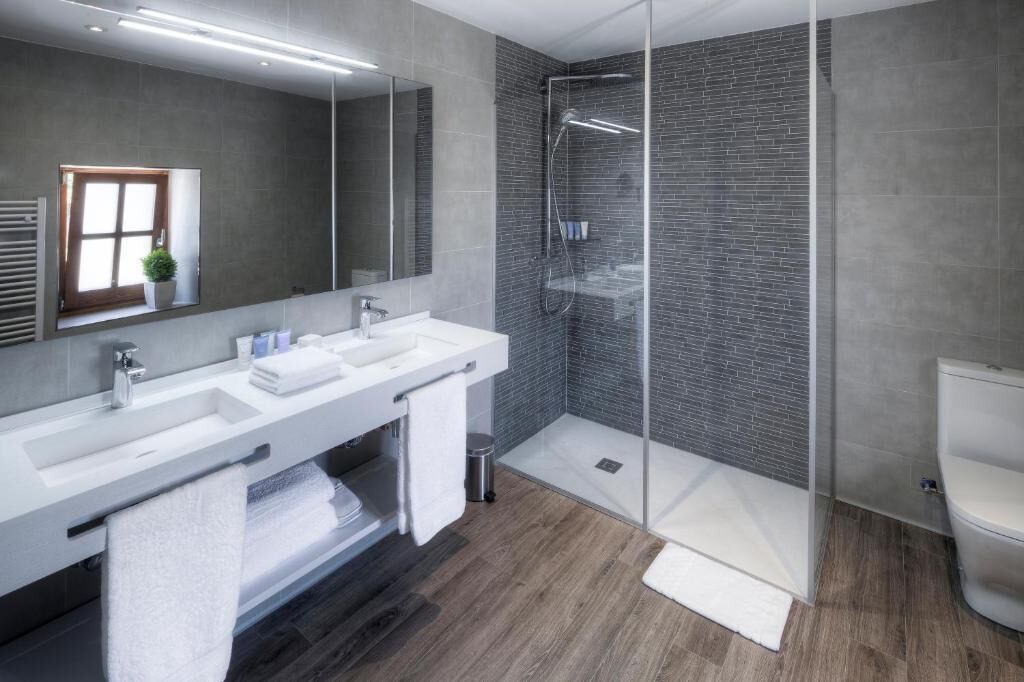 Photo of Bathroom in Pelacalc