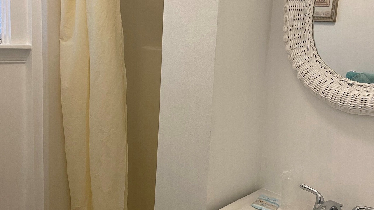 Photo of Bathroom in Northeast Virginia Beach