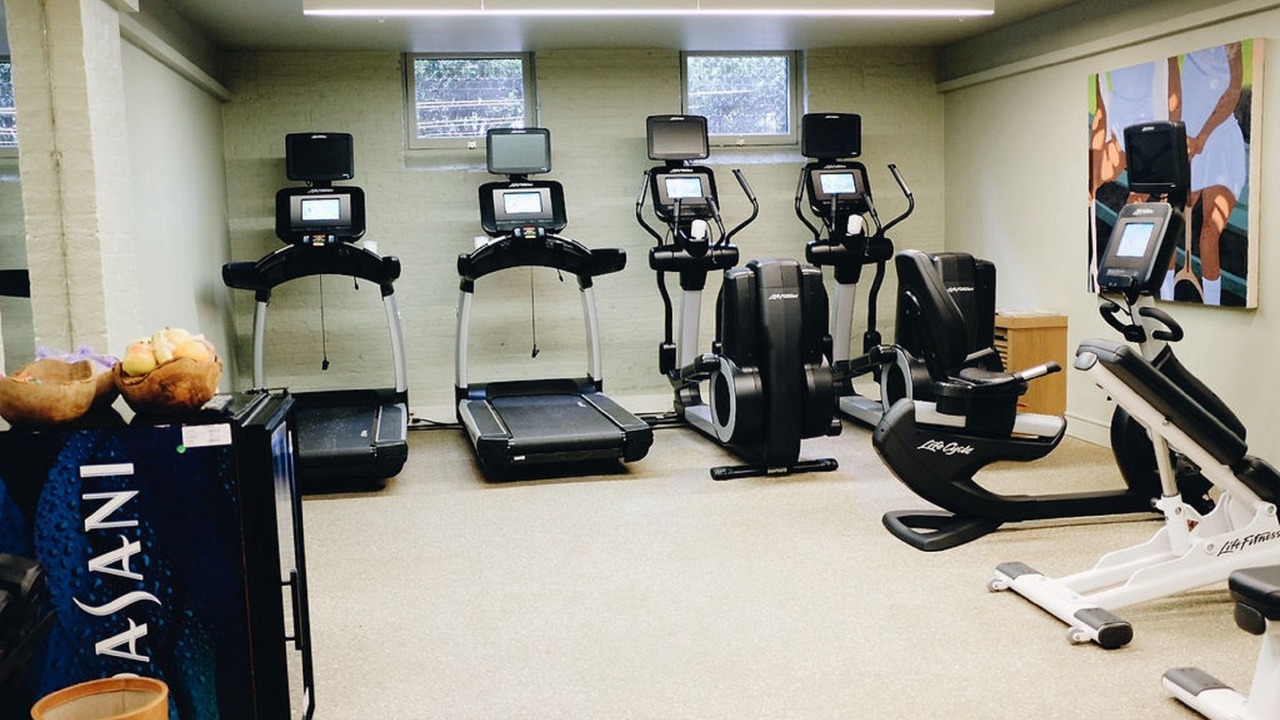 Photo of Others in Downtown Baltimore