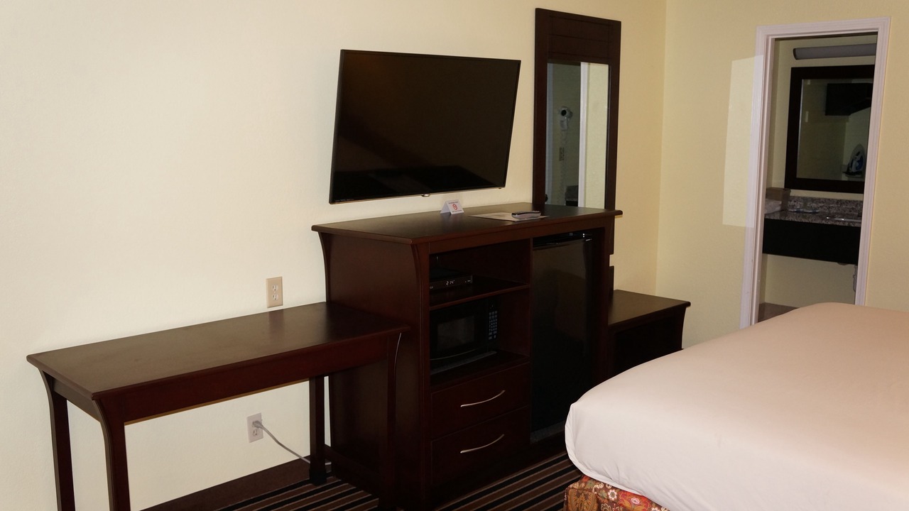 Photo of Bedroom in Pittsburg