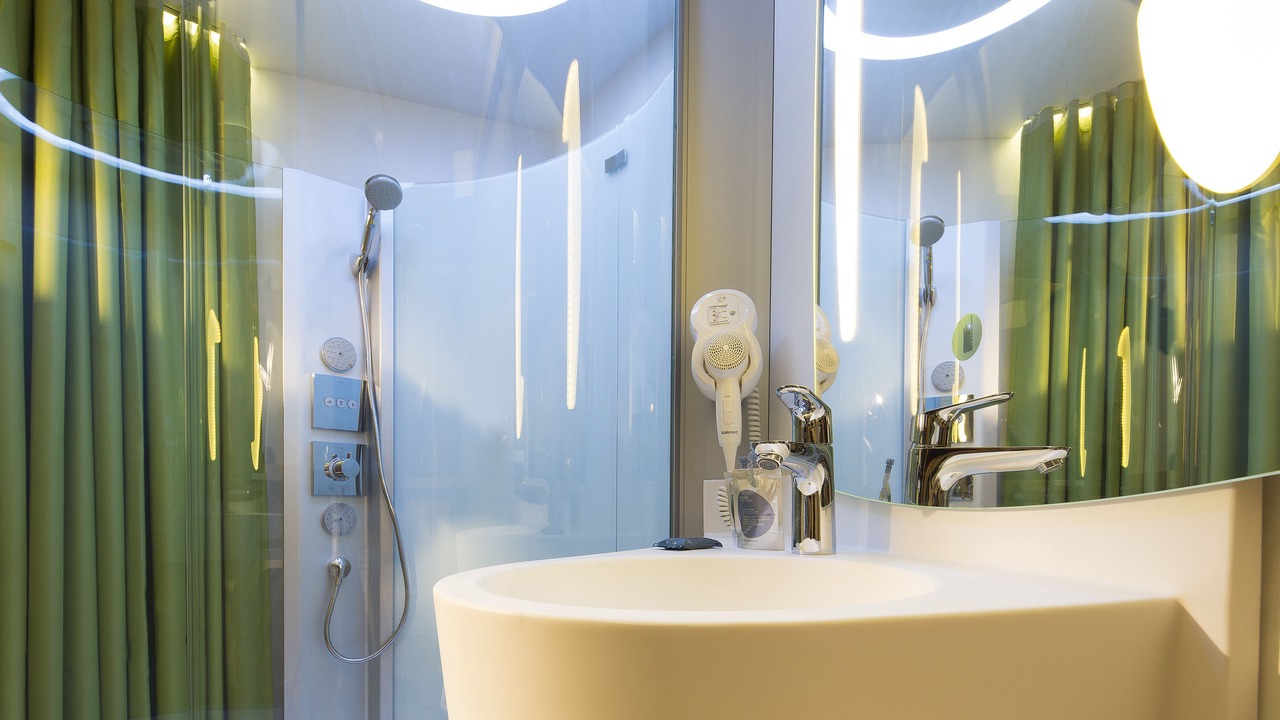 Photo of Others in Le Mesnil-Amelot