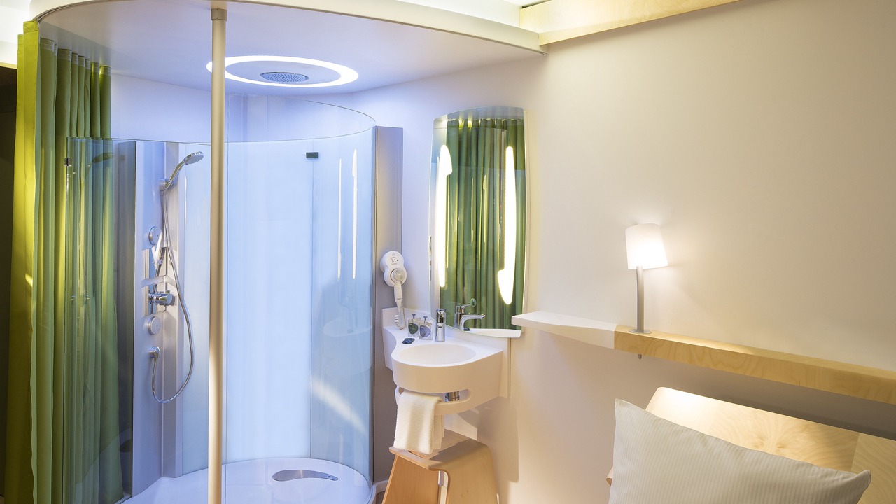 Photo of Others in Le Mesnil-Amelot