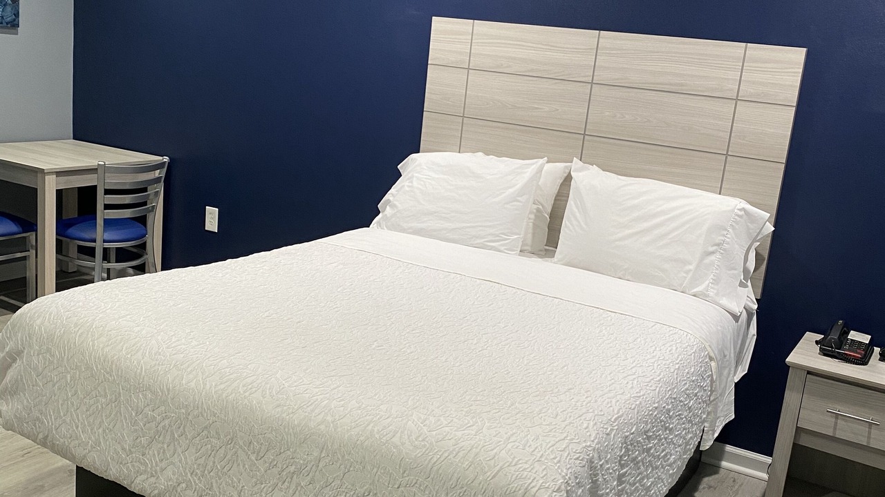 Photo of Bedroom in Dunmore