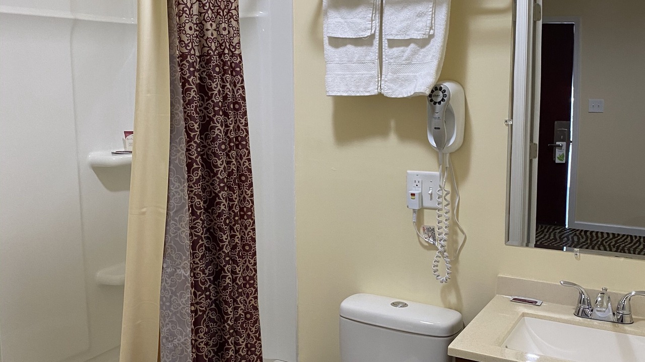 Photo of Bathroom in Dunmore