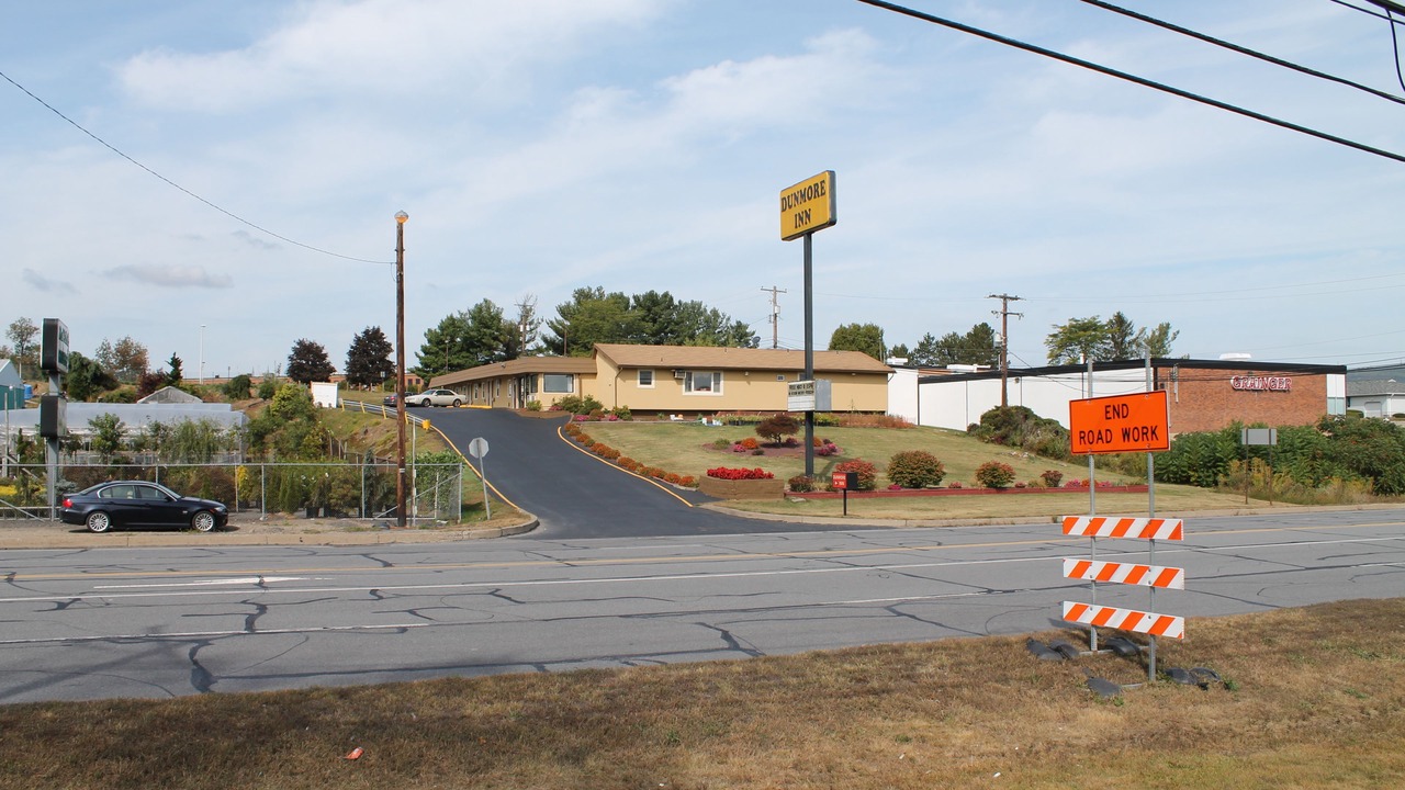 Photo of Others in Dunmore