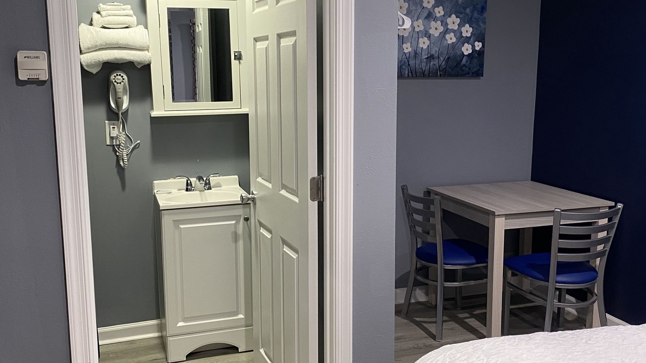 Photo of Bathroom in Dunmore