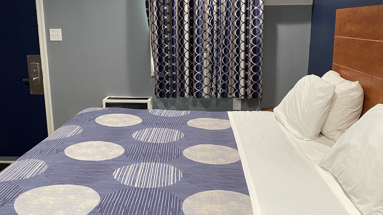 Photo of Others in Dunmore