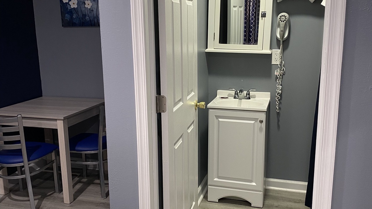 Photo of Bathroom in Dunmore