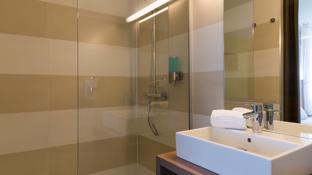 Photo of Bathroom in Saint-Aunes