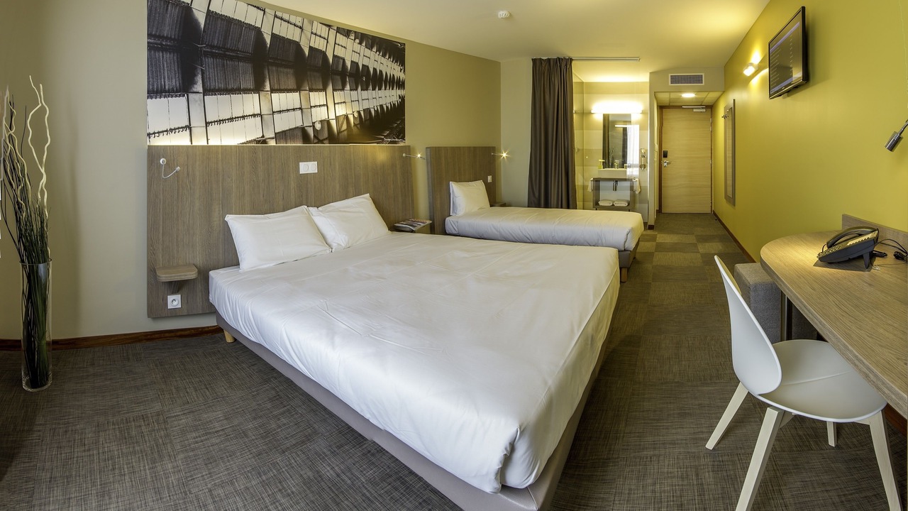 Photo of Bedroom in Saint-Aunes