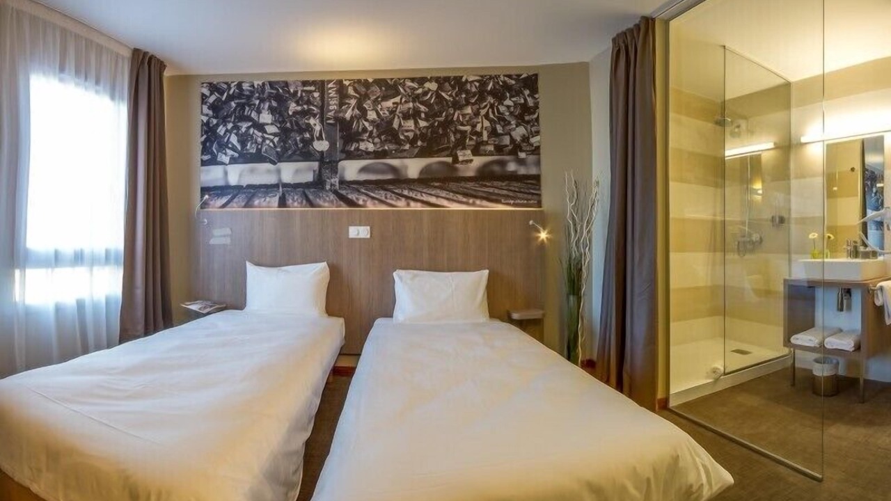 Photo of Bedroom in Saint-Aunes