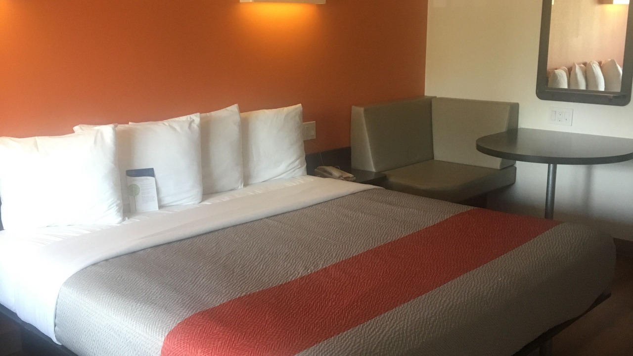 Photo of Bedroom in West Hills