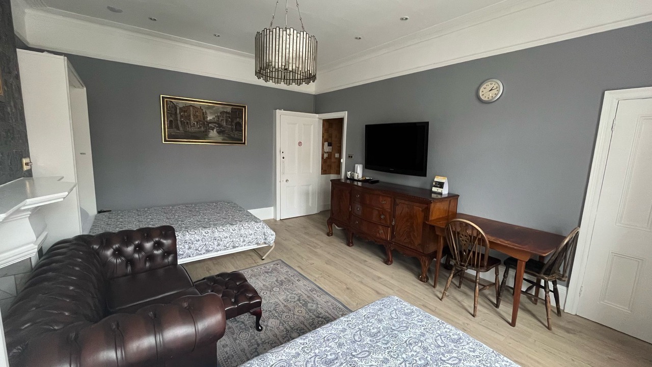 Photo of Others in West Hampstead