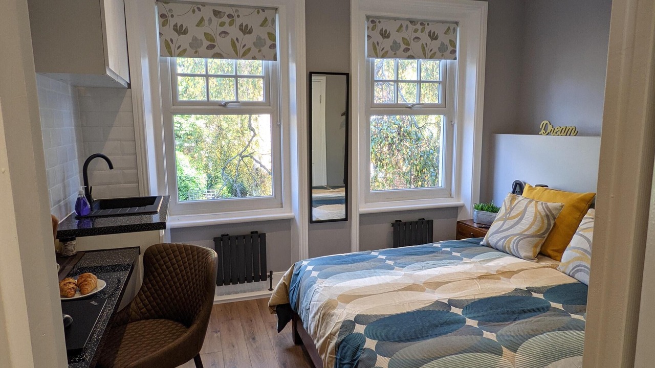 Photo of Others in West Hampstead