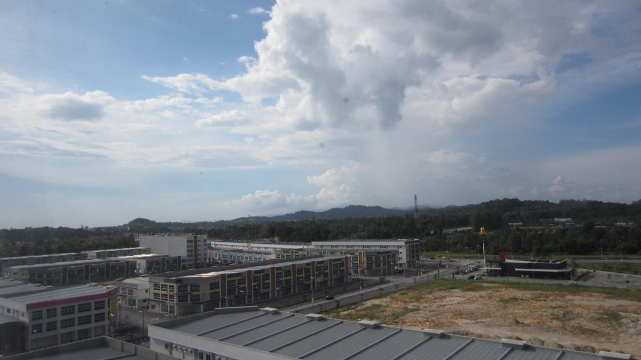 Photo of Patio Balcony in Bandar Seri Iskandar