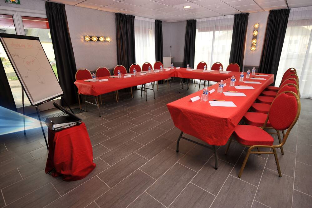 Photo of Others in Matignon