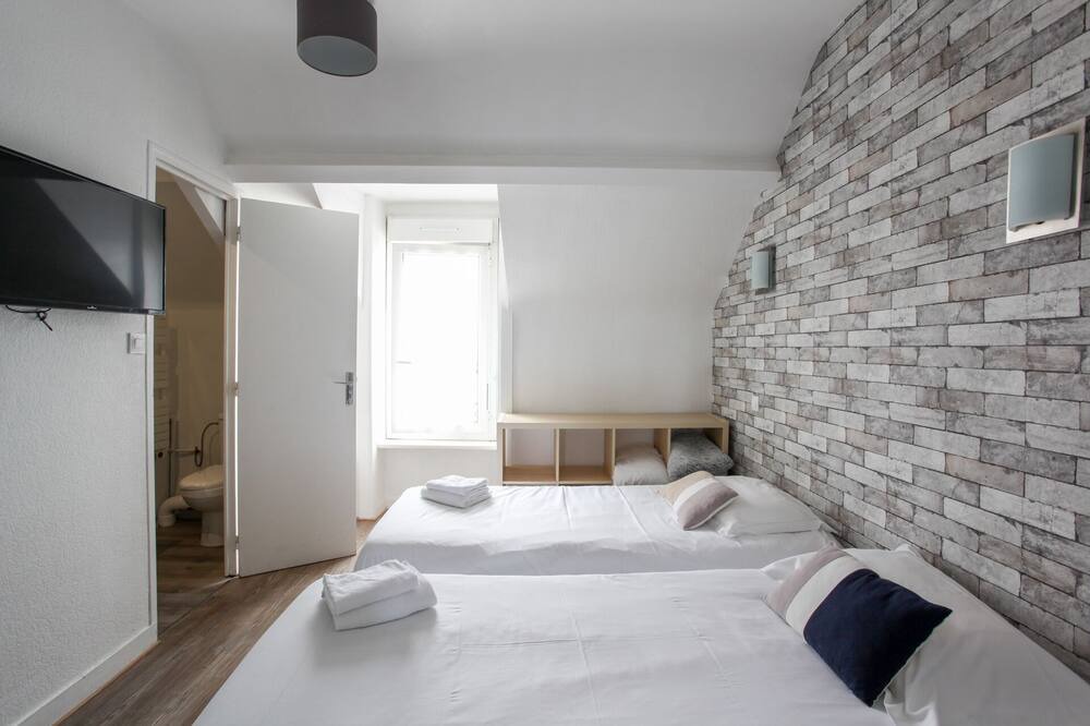 Photo of Bedroom in Matignon