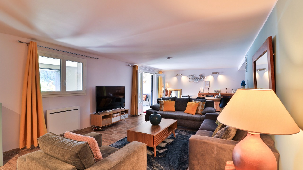 Photo of Outdoor in Caille