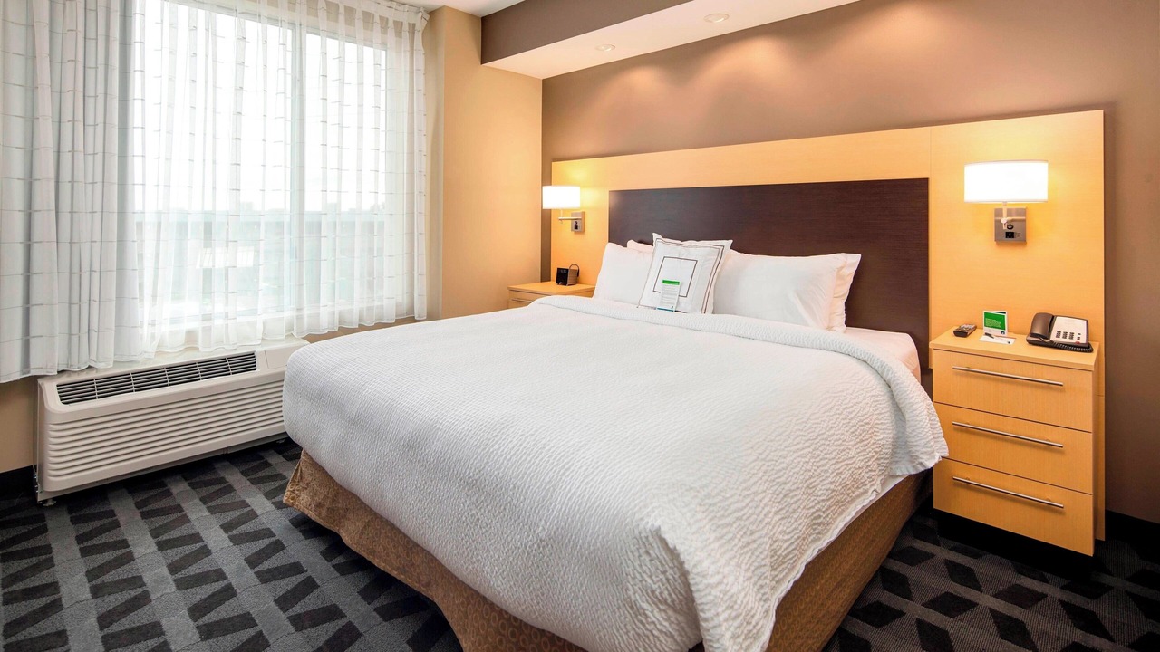 Photo of Bedroom in Guide Meridian