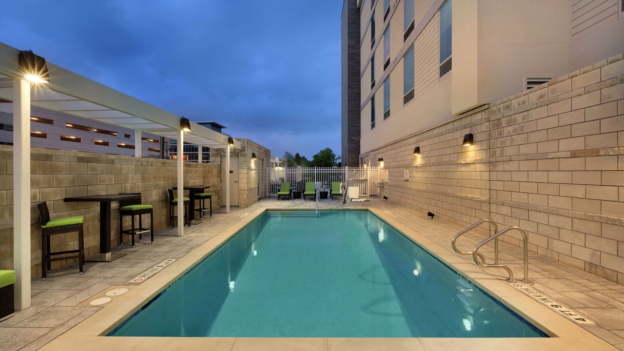 Photo of Outdoor in North Burnet