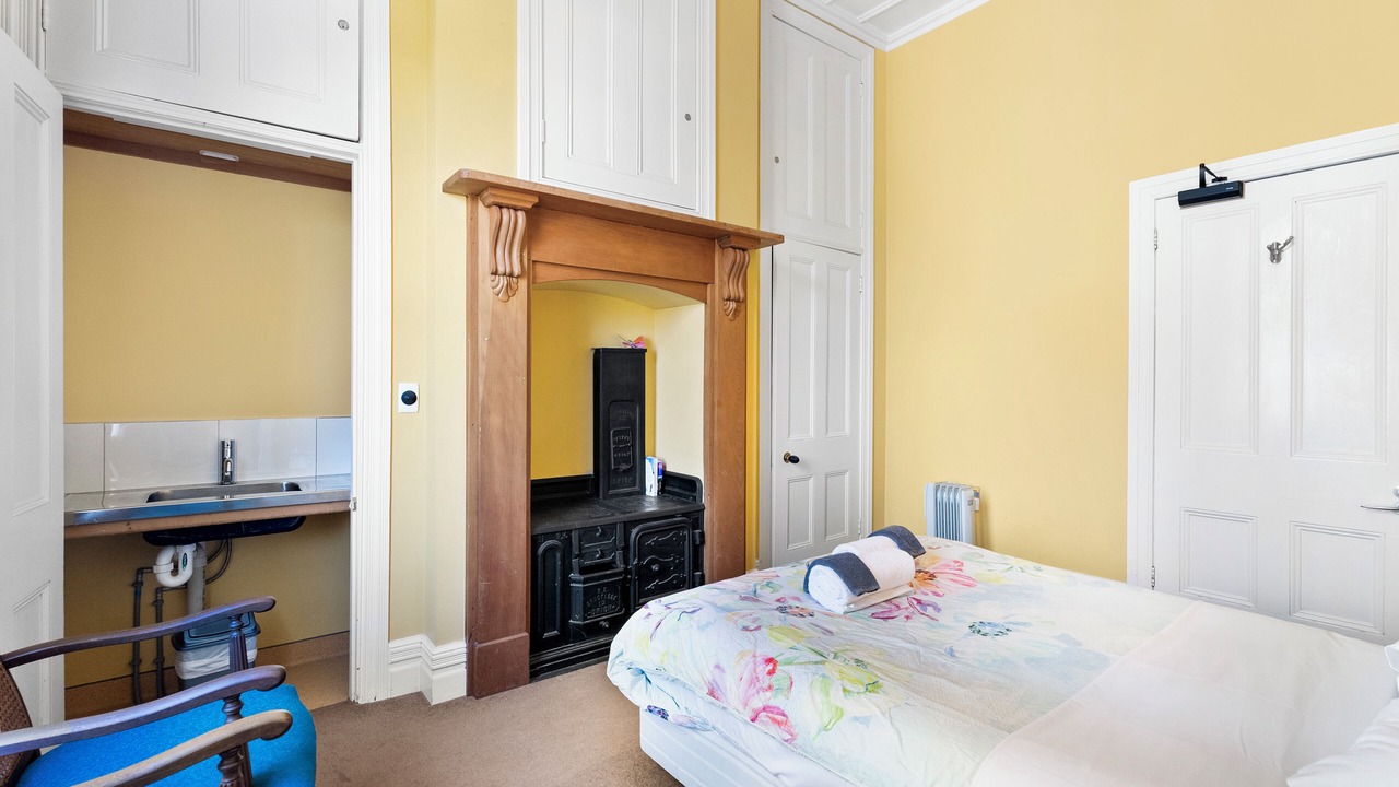 Photo of Bedroom in Newton