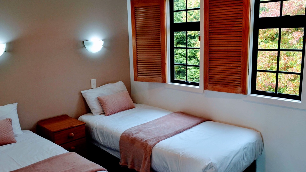 Photo of Others in Snells Beach