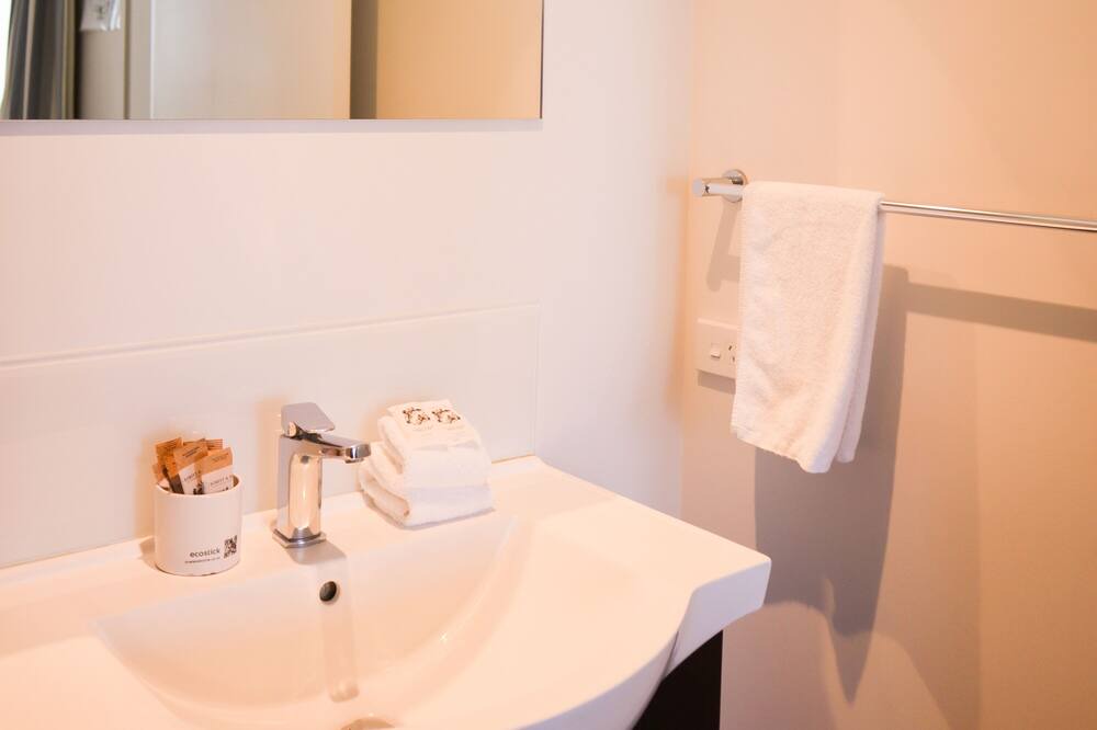 Photo of Bathroom in Tokaanu