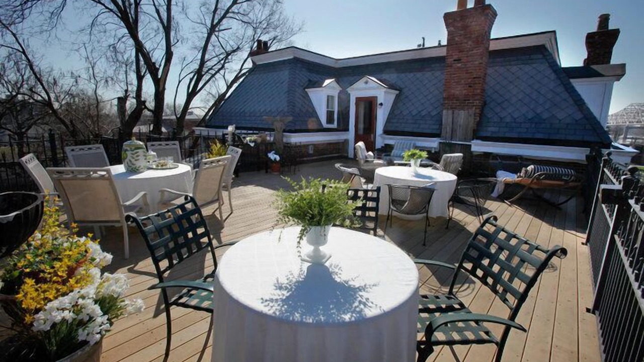 Photo of Patio Balcony in Jeffersonville
