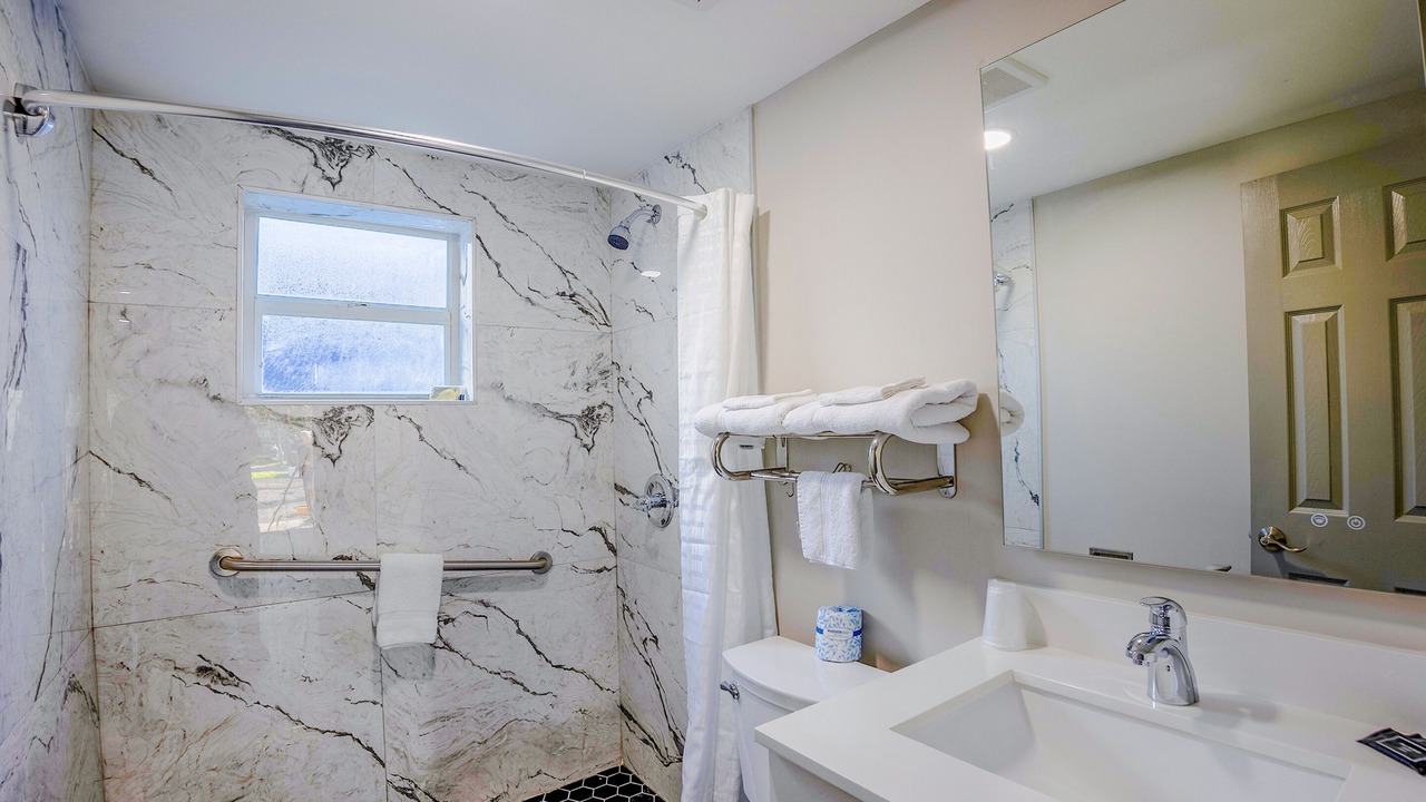 Photo of Bathroom in Le Barons Of Titusville