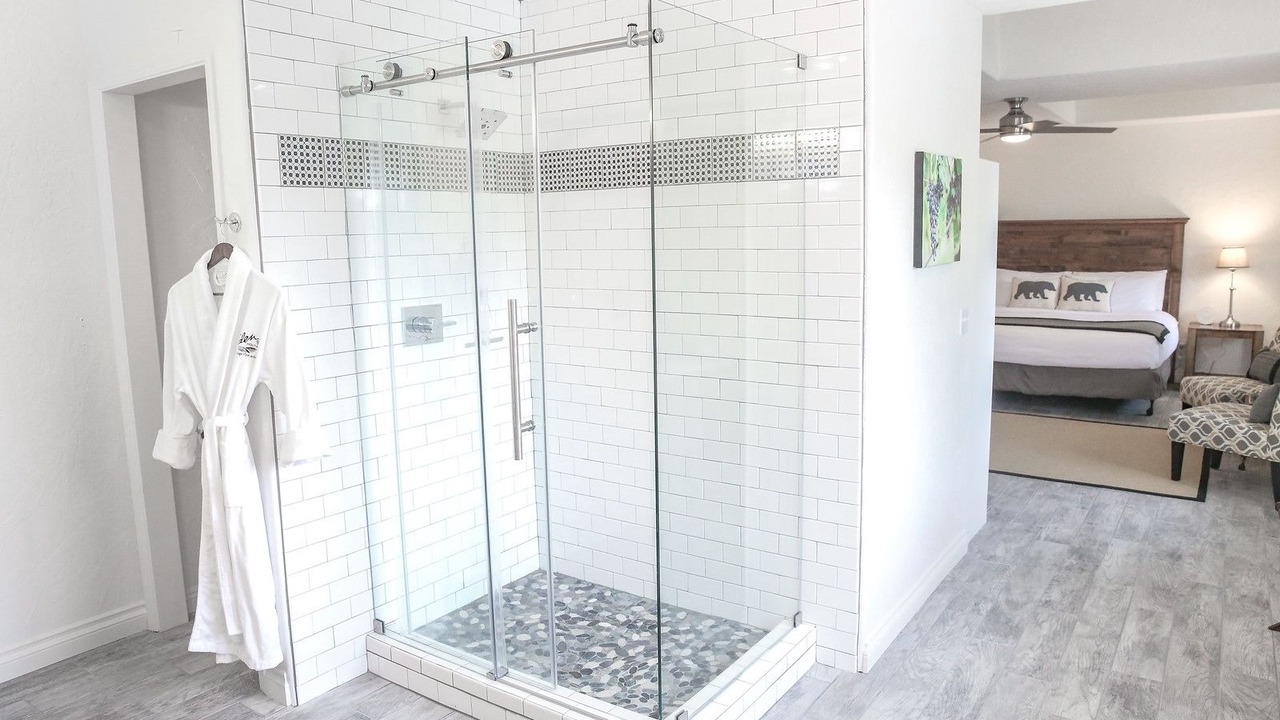 Photo of Bathroom in Templeton
