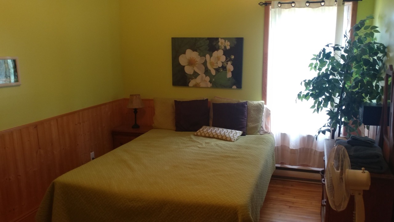 Photo of Bathroom in Saint-Jean-de-l'lle-d'Orleans