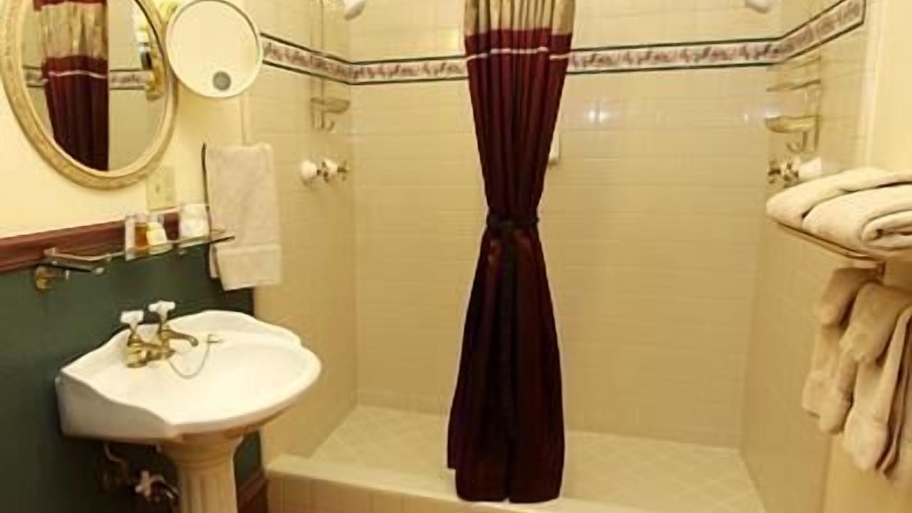 Photo of Bathroom in Jamestown