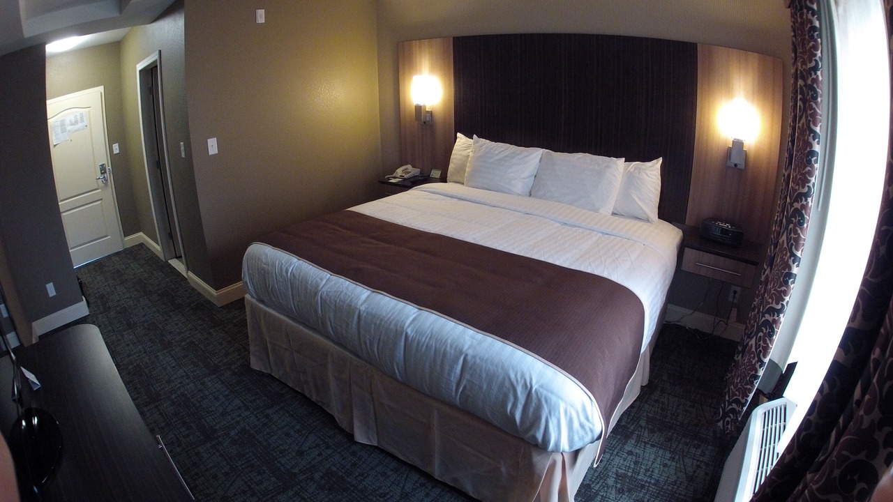 Photo of Bedroom in Niagara Falls