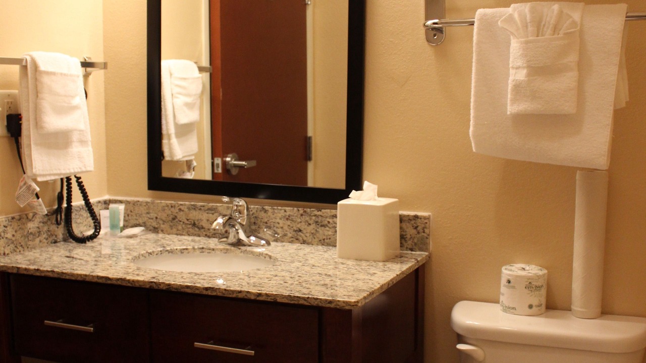 Photo of Bathroom in Grand Island