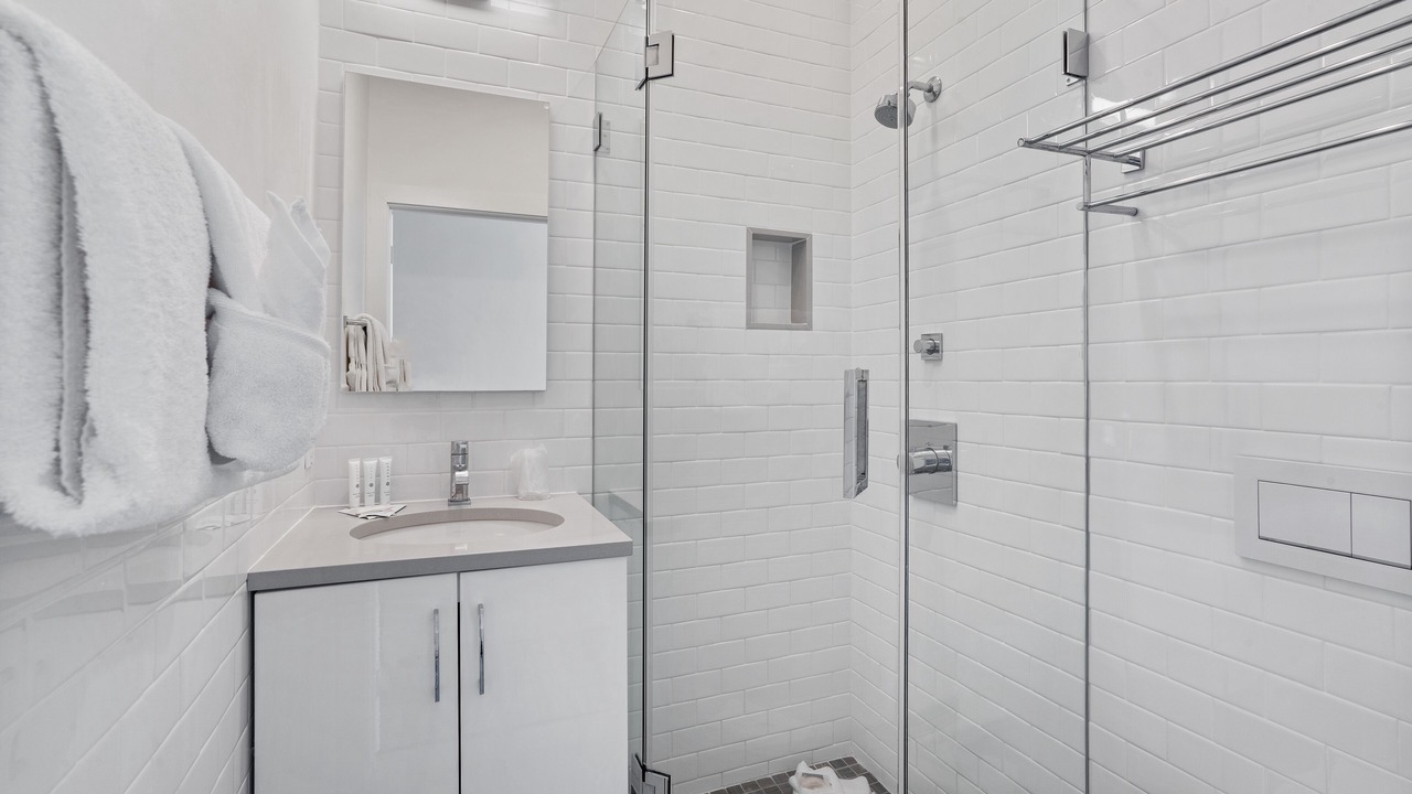 Photo of Bathroom in Amagansett