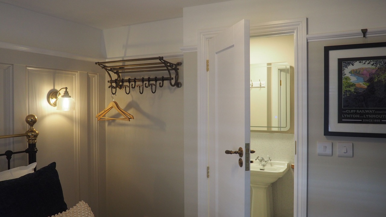 Photo of Bedroom in Lynton