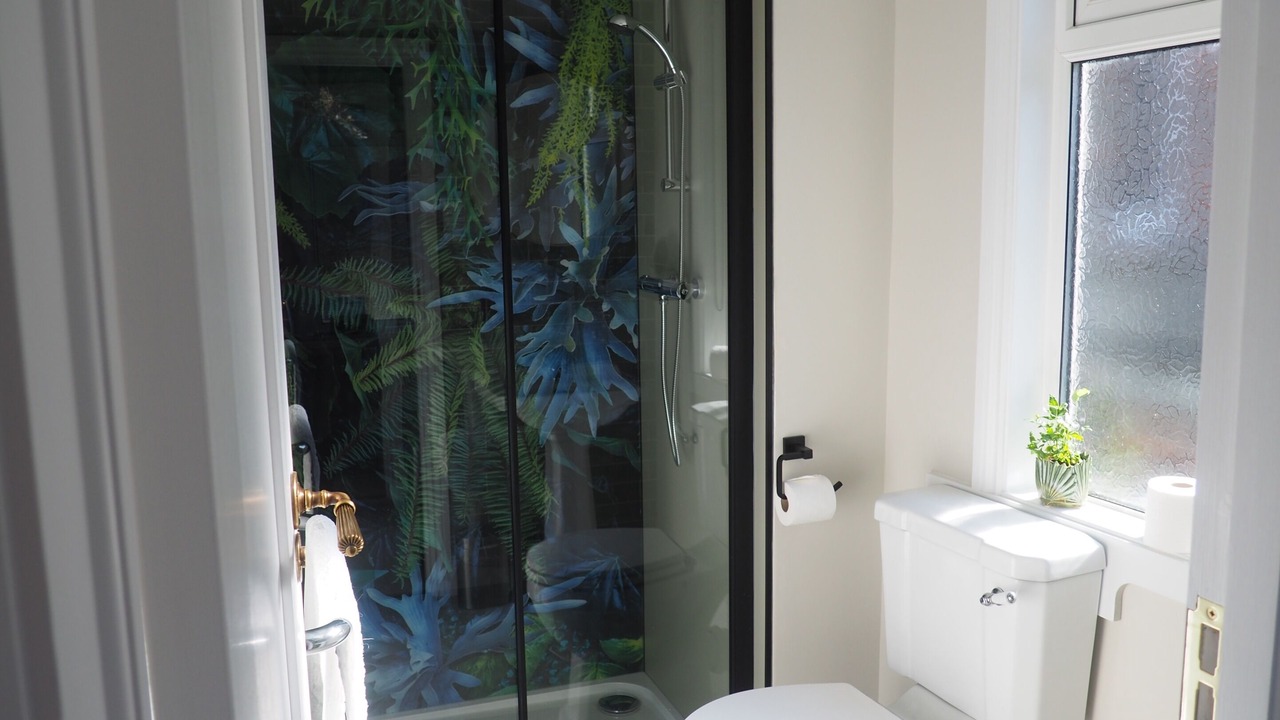 Photo of Bathroom in Lynton