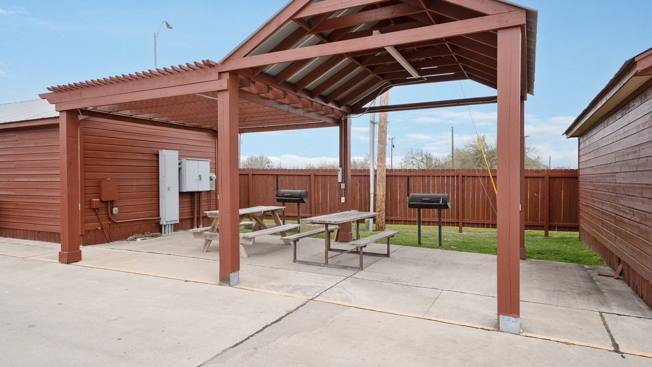 Photo of Patio Balcony in Kenedy