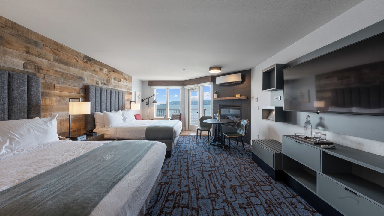 Photo of Others in Astoria